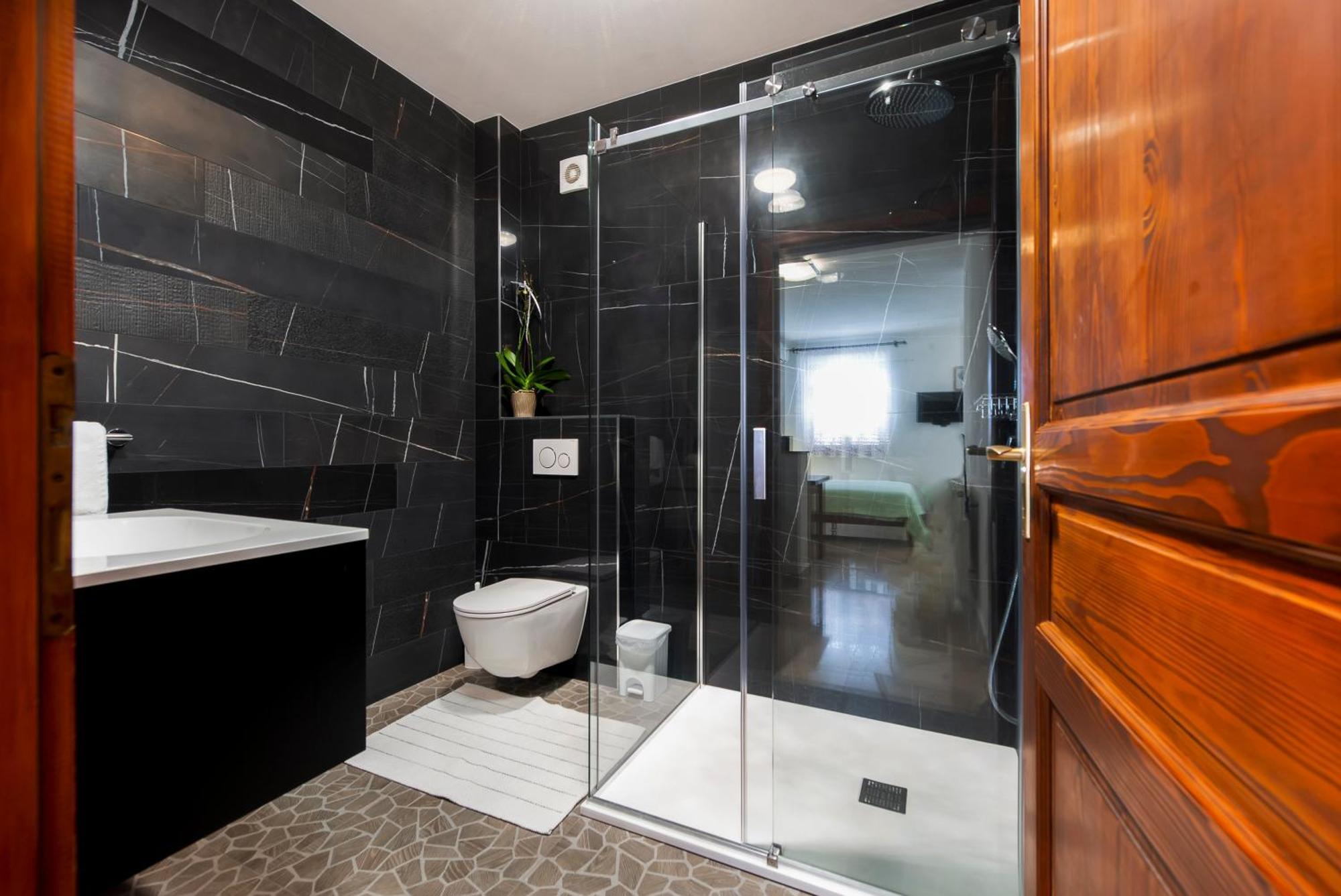 Guesthouse Santin 로비니 외부 사진